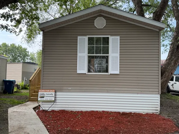 16962 Kenrick Ave Trailer 21, Lakeville, MN 55044