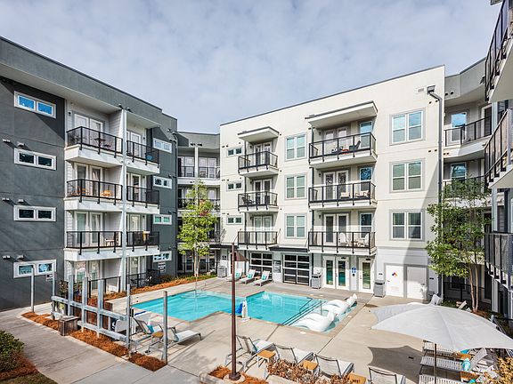 4th image of 1000 Central Ave APT 334