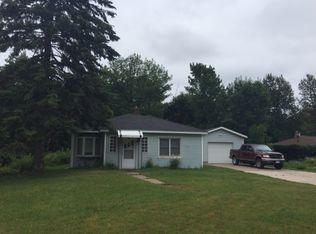 410 Radisson Dr, Marquette, MI 49855