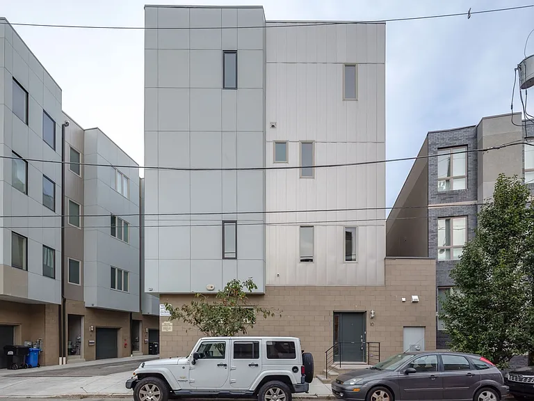 826 N 3rd St #6 — Photo 28