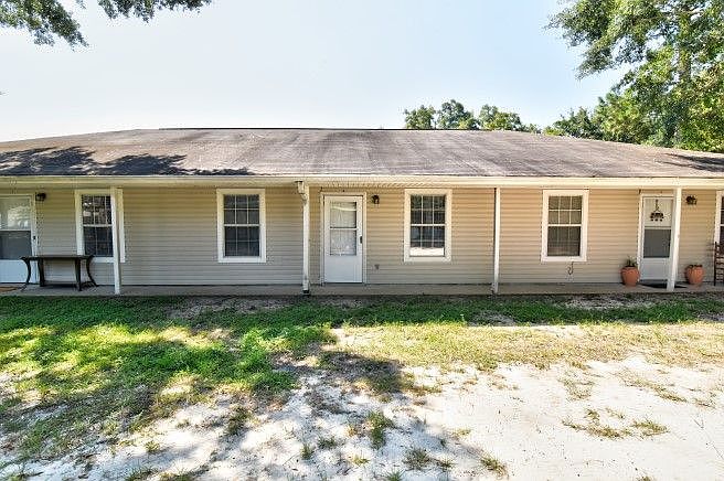 1st image of 839 Brown St #B
