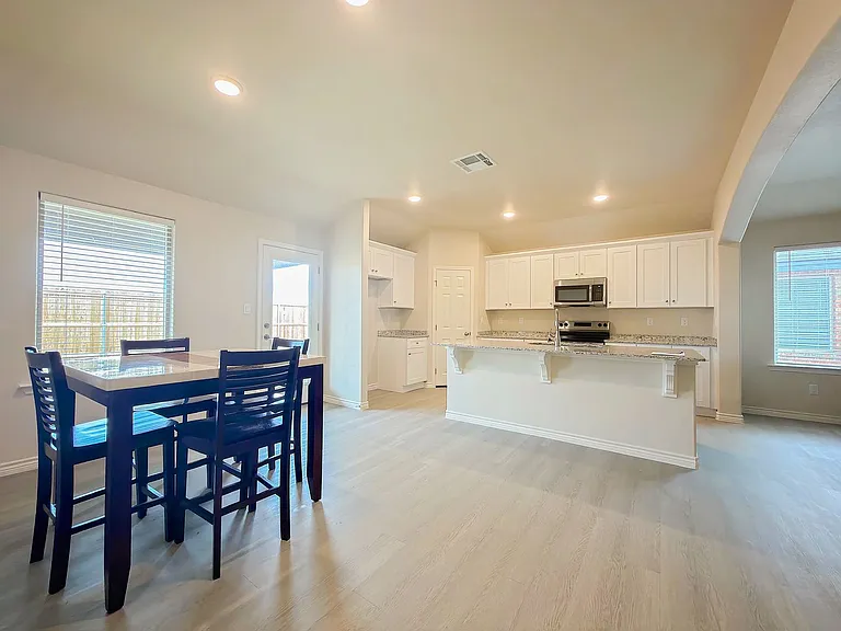 1341 Bajada St — Photo 9