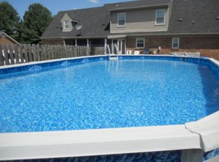 1028 Anderson Rd, Hendersonville, TN 37075