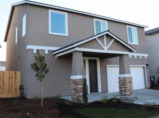 3041 E Seeger Ave, Visalia, CA 93292