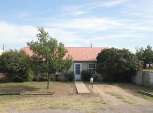 904 W Marfa Ave, Alpine, TX 79830