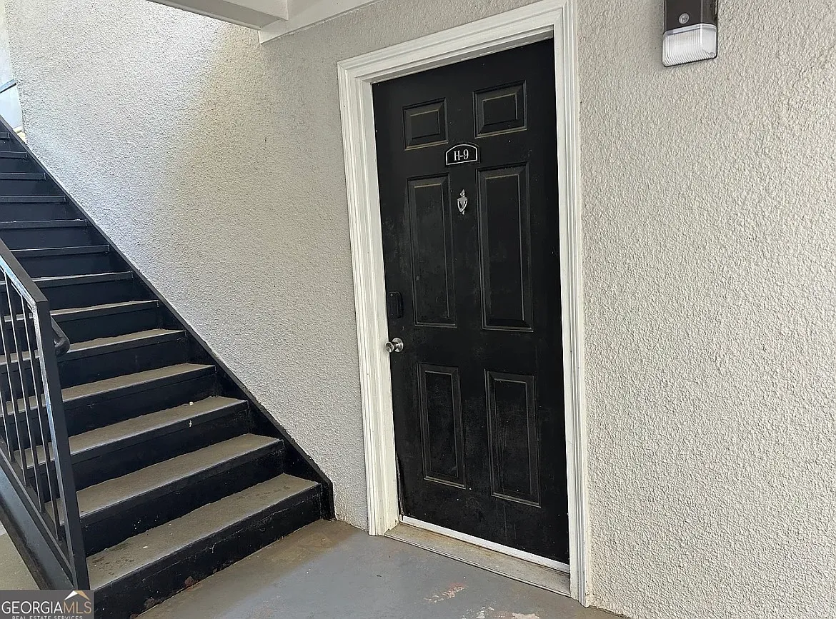 1 bed, 750 sqft, $1,600 — Photo 3