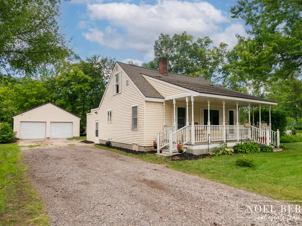 1965 Woodward St, Muskegon, MI 49442