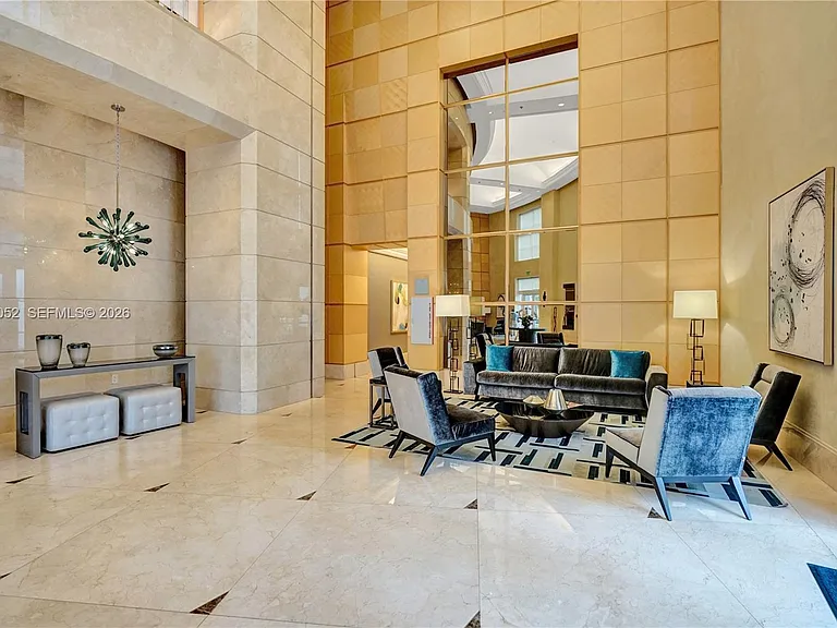 19400 Turnberry Way #1621 — Photo 41