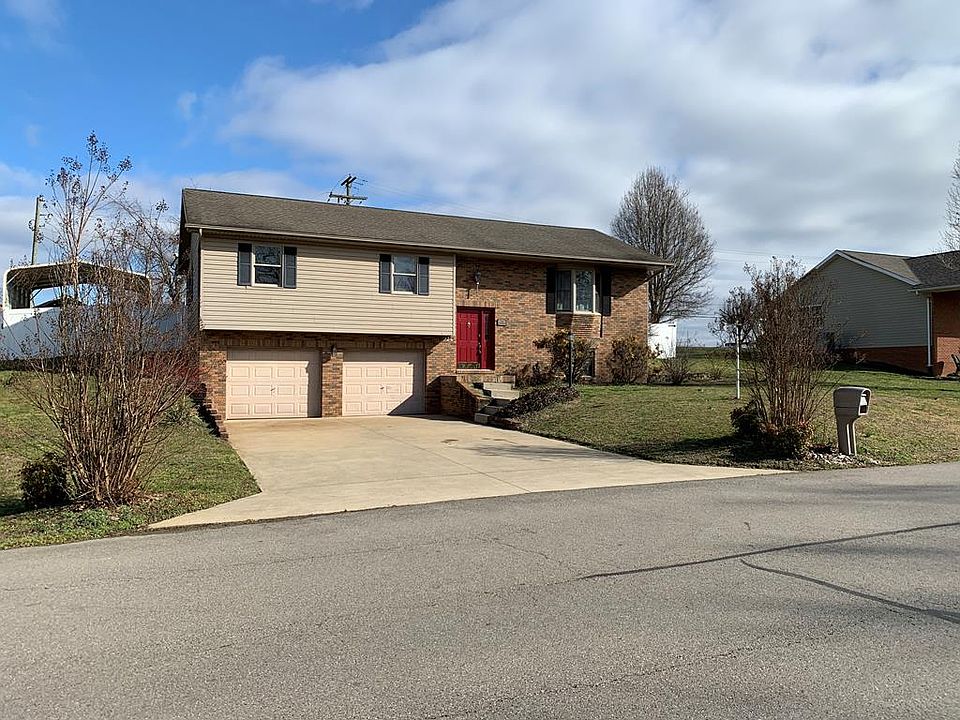 1st image of 76 Kassandra Dr