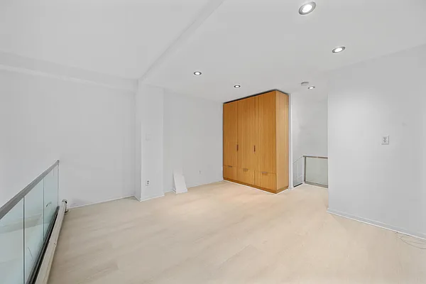 Rented by Douglas Elliman | media 5