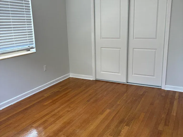 130 S Lakeside Dr #1 — Photo 9
