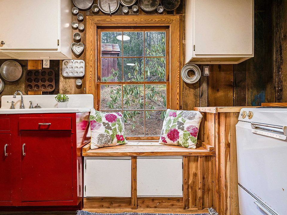 40th image of this home