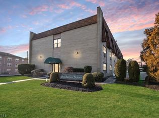 300 W Munsell Ave APT CC6, Linden, NJ 07036