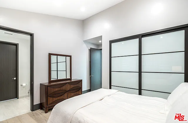 2122 Castle Heights Ave — Photo 42