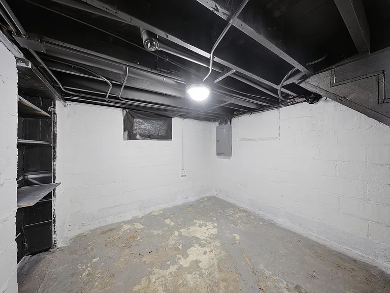 809 W Park Ave — Photo 18