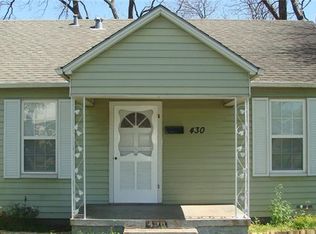 430 Phinney Ave, Cockrell Hill, TX 75211