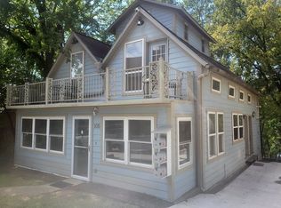 105 S West Ave APT A, Fayetteville, AR 72701