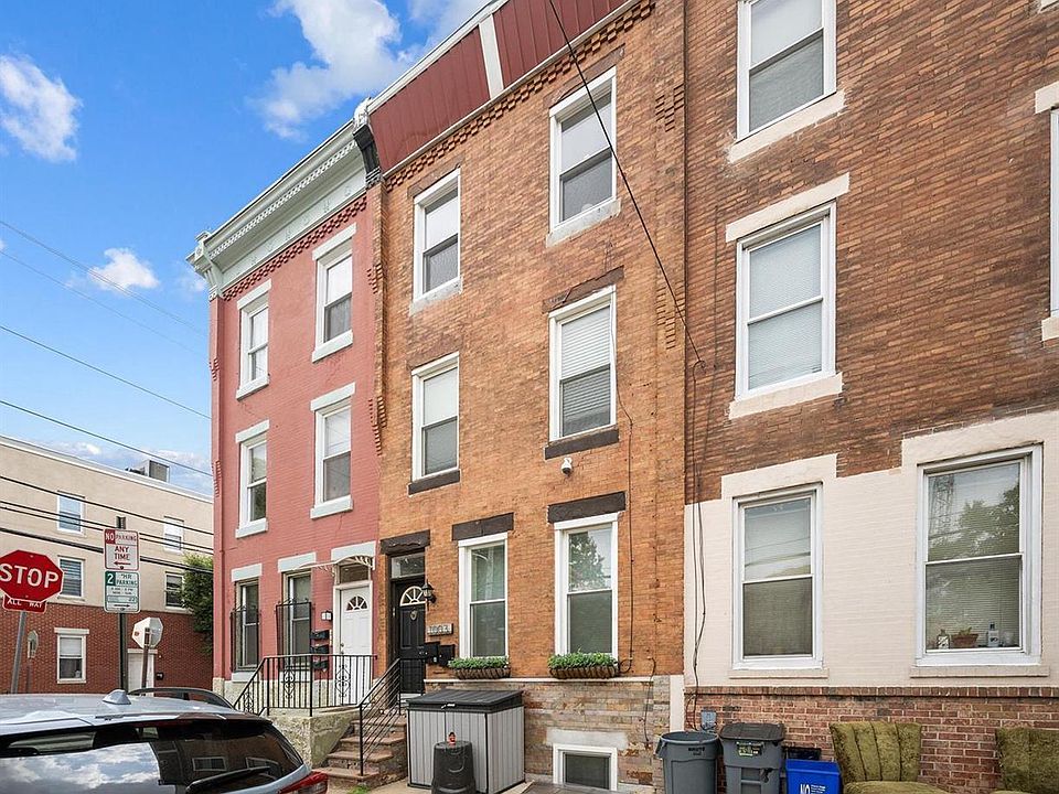 1st image of 1003 S 13th St