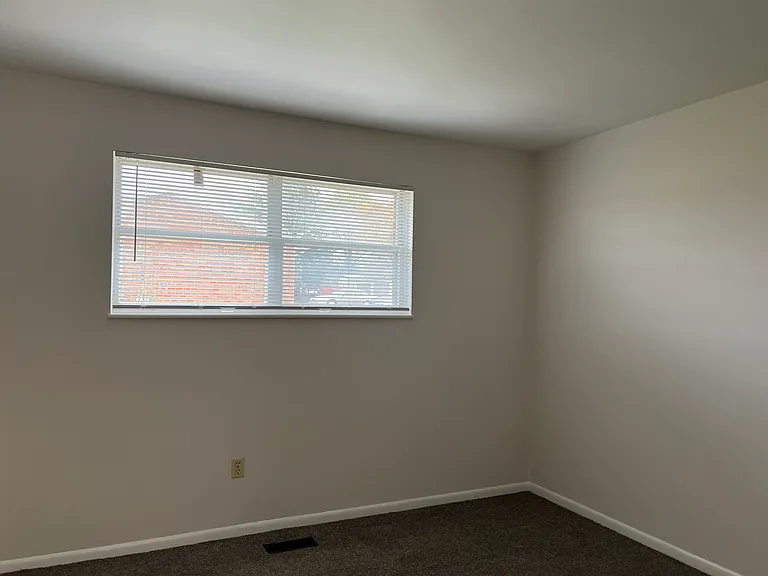 760 Enon Xenia Rd #B — Photo 7