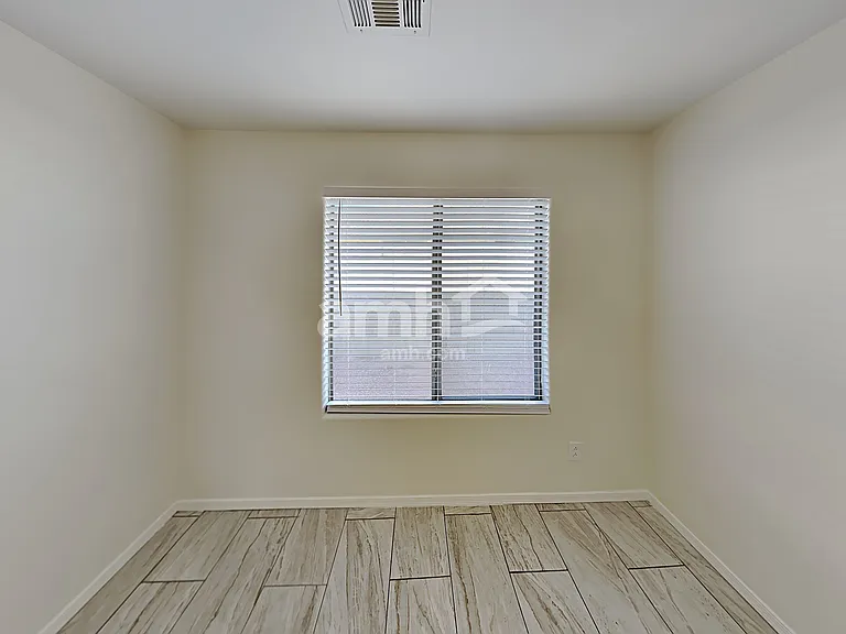 2036 W Kristina Ave — Photo 19