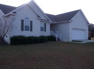 154 Pebble Hill Dr N, Tifton, GA 31793