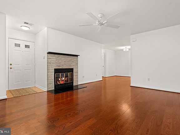 4th image of 6909 Sandra Marie Cir #A
