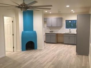 3902 E Desmond Ln, Tucson, AZ 85712