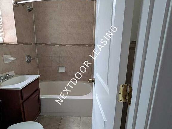 4th image of 403 Avenue C #7M