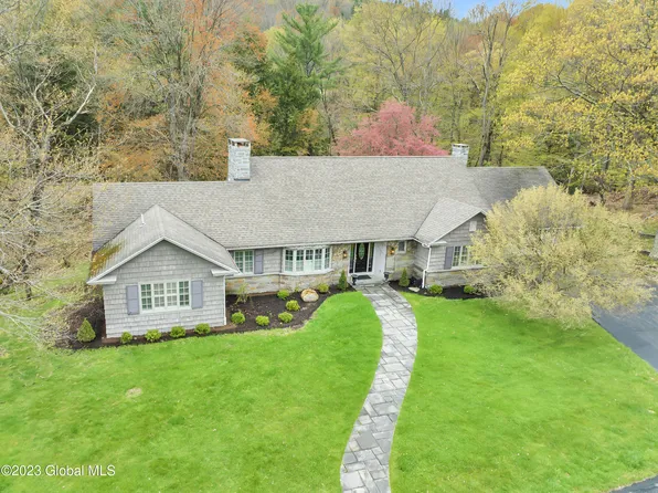 7 N Ravine Park North Parkway, Oneonta, NY 13820