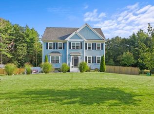 14 Kansas St, Wilmington, MA 01887