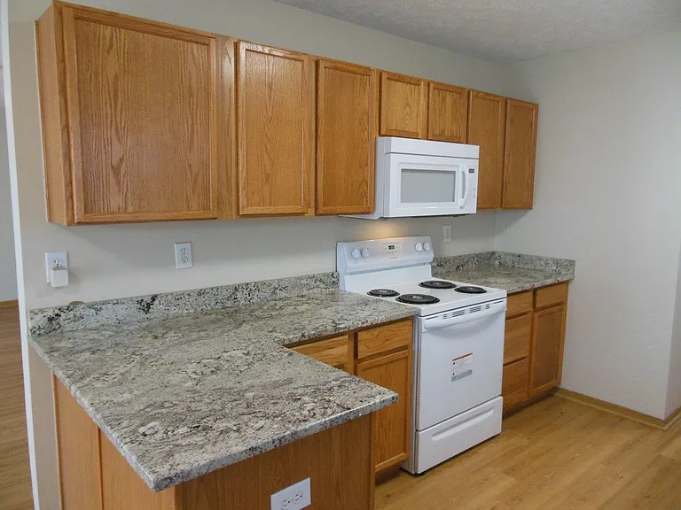 5929 Bay Harbor Dr — Photo 9