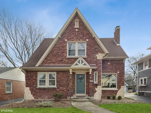 4127 Wolf Rd, Western Springs, IL 60558