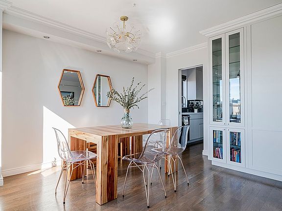 4th image of 50 E 89th St #22F
