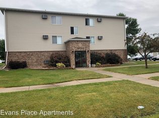 3120 33rd St SW APT 203, Fargo, ND 58103