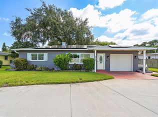 8269 Ridge Rd, Seminole, FL 33772