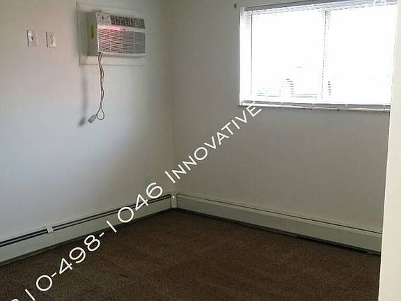 4th image of 5075 Brady St #102