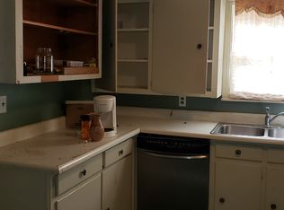 3238 Jerry St, Orange, TX 77632