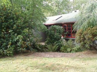 1027 Geneva St, Bellingham, WA 98229