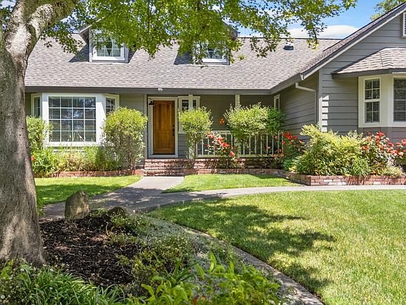 2nd image of 1243 Melissa Court
