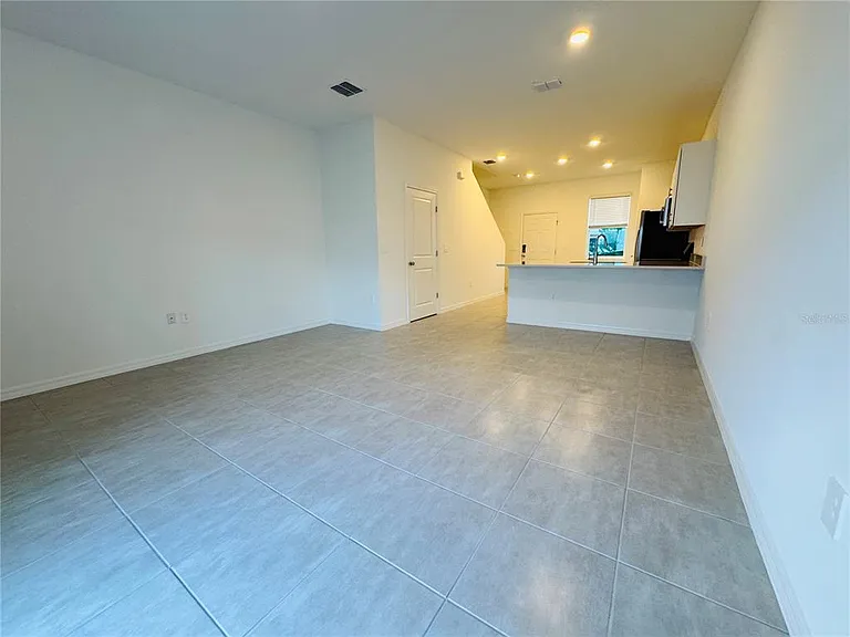 2923 Skyline Loop — Photo 16