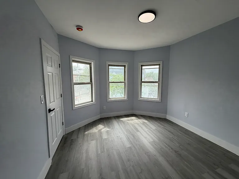 1 Bailey St #2 — Photo 4