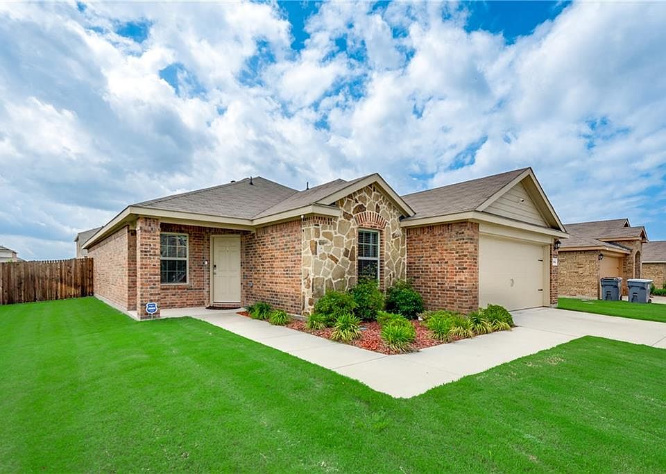 1st image of 2904 Englenook Dr