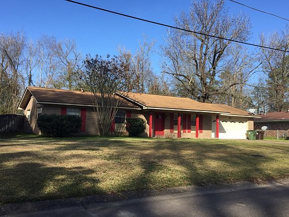 3rd image of 327 Emerson Dr