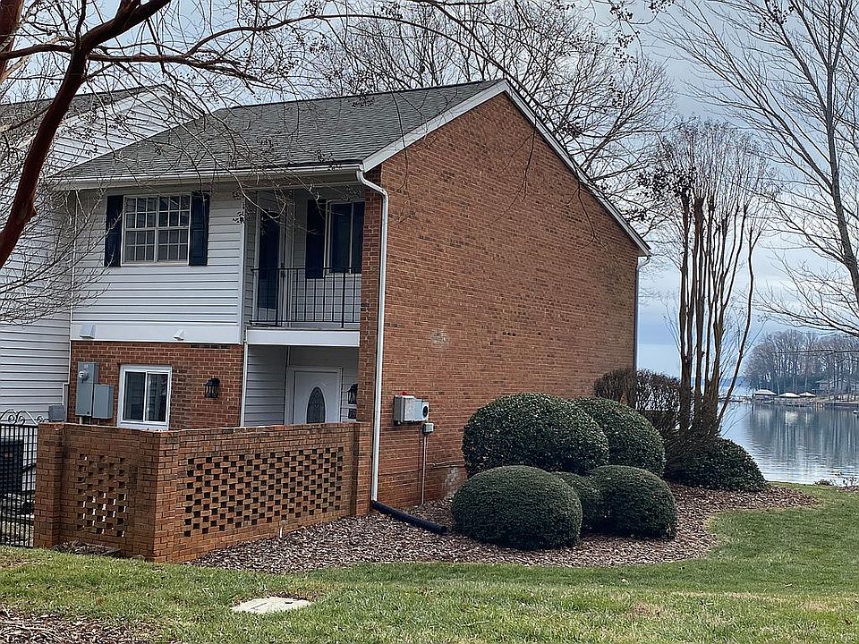 1st image of 7984 Westcape Dr
