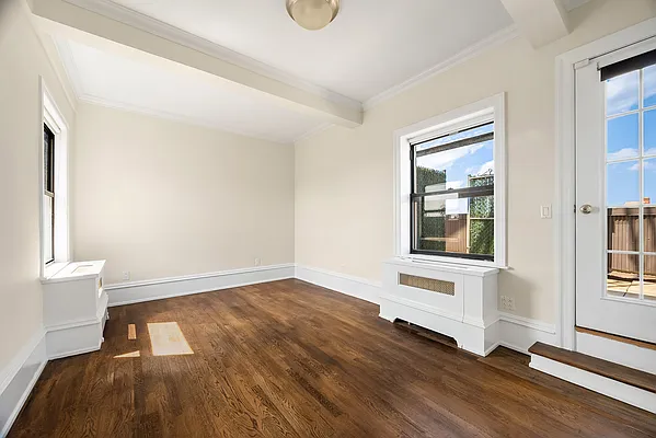 Rented by Compass | media 5