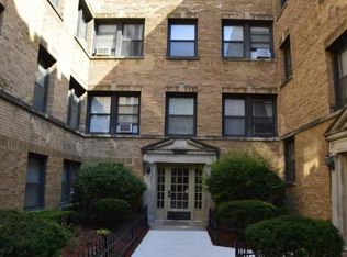3406 W Carmen Ave APT 2B, Chicago, IL 60625