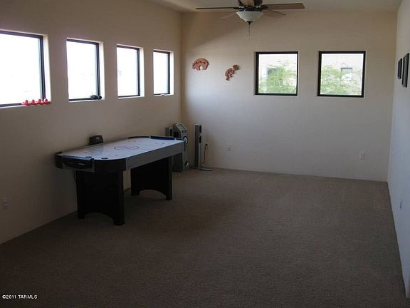 2nd image of 257 S Sycamore Creek Pl