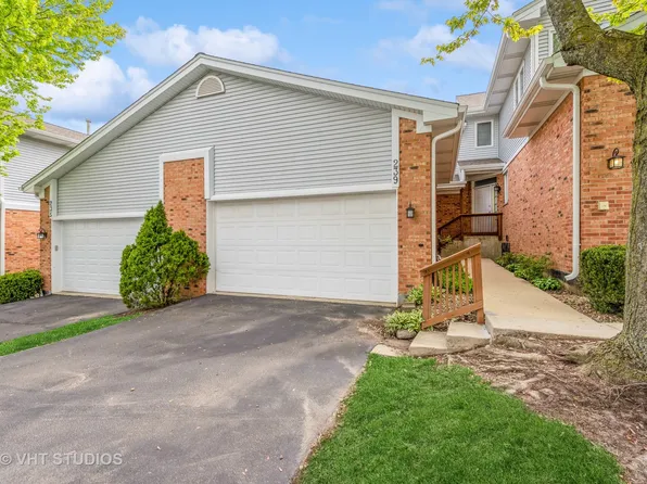 239 Charlotte Ct, Cary, IL 60013