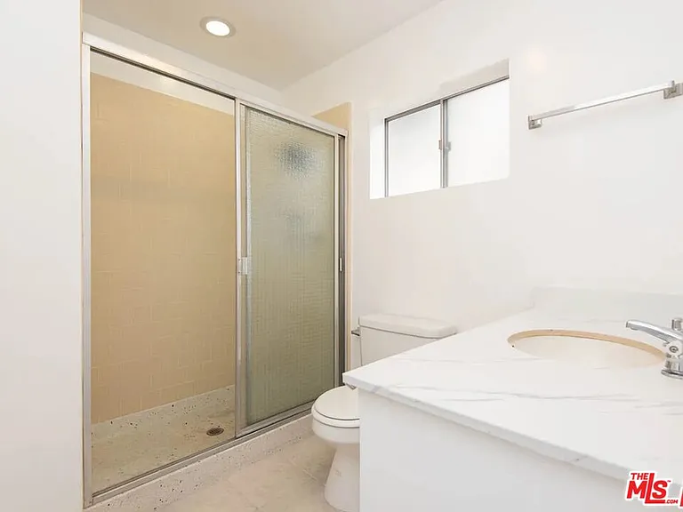 2819 Pacific View Trl #A-B — Photo 4