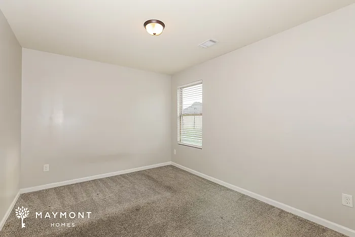 424 Concord Ter — Photo 13